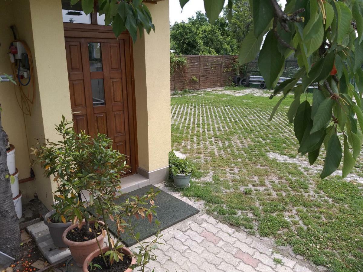 Kisherceg Szálláshely Budapest Exterior foto